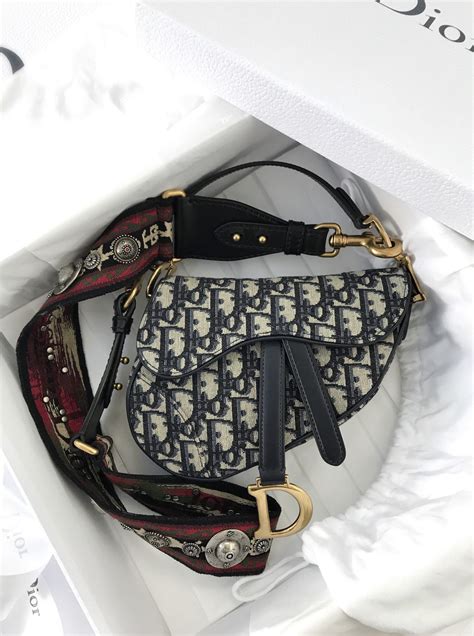 dior purse saddle